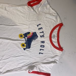 old navy tshirt